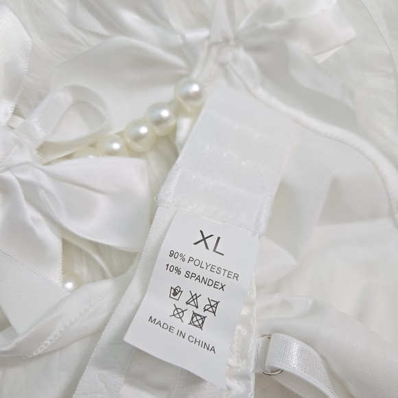 SOLD‼️BOWS & PEARLS~Bra Panty Set Thong Lingerie Wedding Bridal Shower Honeymoon - Picture 5 of 6